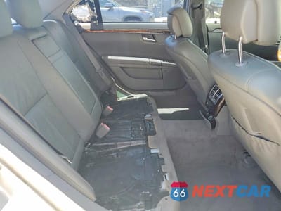 Zdjęcie 10 z 13 samochodu: 2007 MERCEDES-BENZ S 550 VIN:WDDNG71X27A107972 - miniatura
