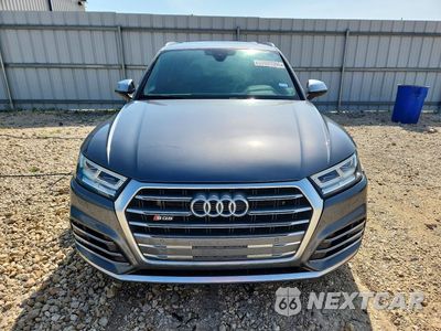 Piąte zdjęcie samochodu w środku: 2018 AUDI SQ5 PREMIUM PLUS VIN:WA1A4AFY5J2123708 - miniatura