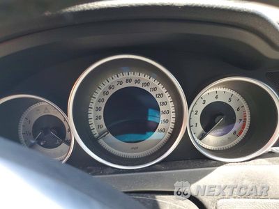 Zdjęcie 9 z 12 samochodu: 2012 MERCEDES-BENZ C 250 VIN:WDDGF4HB8CR233852 - miniatura