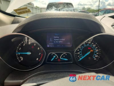 Zdjęcie 9 z 14 samochodu: 2013 FORD ESCAPE SE VIN:1FMCU9G91DUA56873 - miniatura