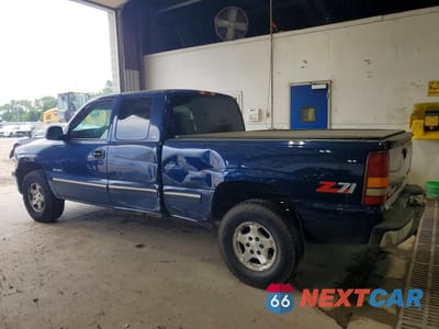 Drugie zdjęcie samochodu z przodu: 2000 CHEVROLET SILVERADO K1500 VIN:1GCEK19T0YZ193101 - miniatura