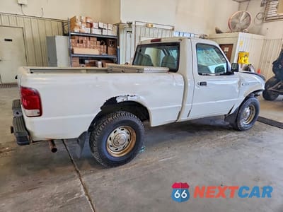 Trzecie zdjęcie samochodu z tyłu: 2000 FORD RANGER VIN:1FTYR10VXYPB37895 - miniatura