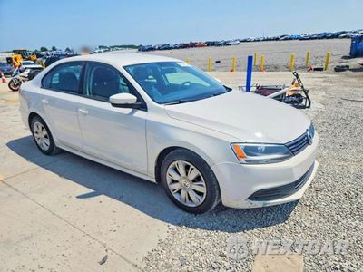Czwarte zdjęcie samochodu z boku: 2012 VOLKSWAGEN JETTA SE VIN:3VWDX7AJ7CM403047 - miniatura