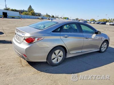 Trzecie zdjęcie samochodu z tyłu: 2013 HYUNDAI SONATA HYBRID VIN:KMHEC4A4XDA096060 - miniatura
