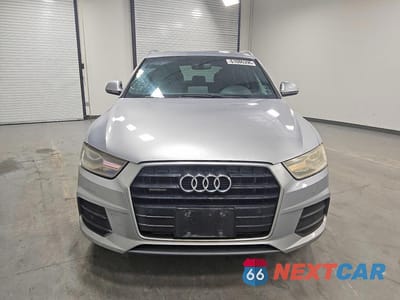 Piąte zdjęcie samochodu w środku: 2016 AUDI Q3 PREMIUM PLUS VIN:WA1EFCFS1GR006954 - miniatura