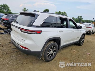 Trzecie zdjęcie samochodu z tyłu: 2025 JEEP GRAND CHEROKEE LIMITED VIN:1C4RJHBG6SC321166 - miniatura