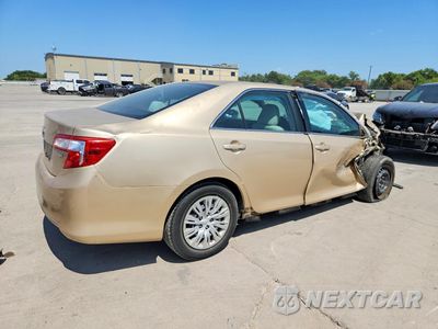 Trzecie zdjęcie samochodu z tyłu: 2012 TOYOTA CAMRY LE VIN:4T1BF1FK2CU072641 - miniatura