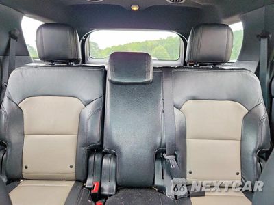 Zdjęcie 10 z 13 samochodu: 2016 FORD EXPLORER XLT VIN:1FM5K8D87GGA86886 - miniatura