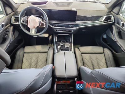 Zdjęcie 8 z 13 samochodu: 2026 BMW X5 XDRIVE40I VIN:5UX23EU0XT9058932 - miniatura