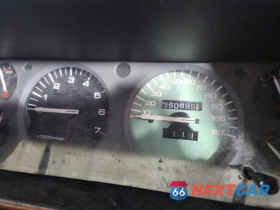 Zdjęcie 9 z 13 samochodu: 1995 JEEP CHEROKEE LIMITED(EXPORT) VIN:1J4FN78S9SL589815 - miniatura