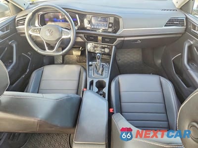 Zdjęcie 8 z 12 samochodu: 2023 VOLKSWAGEN JETTA SE VIN:3VW7M7BU6PM026859 - miniatura