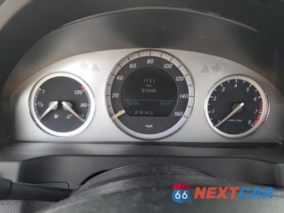 Zdjęcie 9 z 12 samochodu: 2008 MERCEDES-BENZ C 300 4MATIC VIN:WDDGF81X88F072327 - miniatura