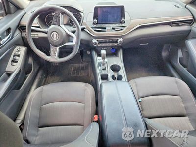 Zdjęcie 8 z 12 samochodu: 2025 NISSAN ALTIMA SV VIN:1N4BL4DV6SN302692 - miniatura
