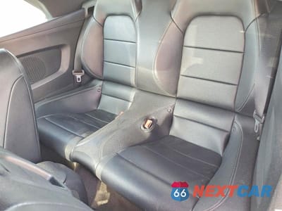 Zdjęcie 10 z 12 samochodu: 2016 FORD MUSTANG VIN:1FATP8UH5G5274661 - miniatura