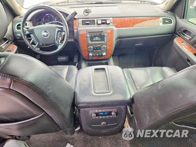 Zdjęcie 8 z 13 samochodu: 2007 CHEVROLET SUBURBAN C1500 VIN:3GNFC16097G158736 - miniatura