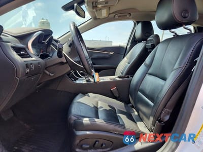 Zdjęcie 7 z 12 samochodu: 2018 CHEVROLET IMPALA LT VIN:2G1105S32J9107091 - miniatura