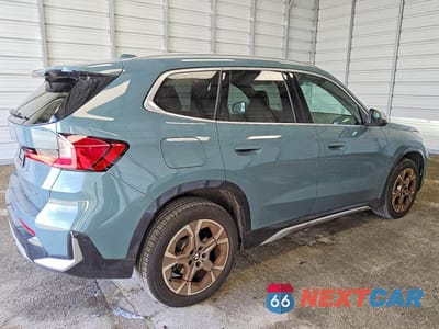 Trzecie zdjęcie samochodu z tyłu: 2024 BMW X1 XDRIVE28I VIN:WBX73EF07R5Z36601 - miniatura