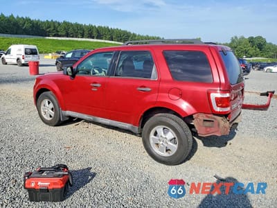 Drugie zdjęcie samochodu z przodu: 2010 FORD ESCAPE XLT VIN:1FMCU0D74AKB11404 - miniatura