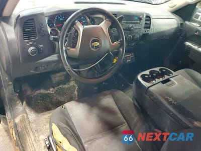 Zdjęcie 8 z 12 samochodu: 2011 CHEVROLET SILVERADO K3500 LT VIN:1GC3K0C88BF127183 - miniatura