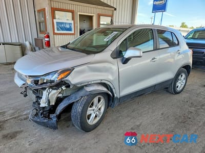 2019 CHEVROLET TRAX LS 3GNCJKSB9KL261144 - główne zdjęcie licytacji z USA - miniatura