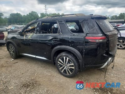 Drugie zdjęcie samochodu z przodu: 2025 NISSAN PATHFINDER PLATINUM VIN:5N1DR3DK9SC244201 - miniatura