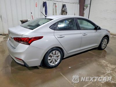 Trzecie zdjęcie samochodu z tyłu: 2020 HYUNDAI ACCENT SE VIN:3KPC24A60LE125612 - miniatura