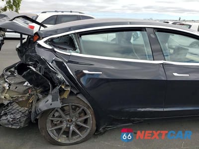 Zdjęcie 10 z 12 samochodu: 2018 TESLA MODEL 3 VIN:5YJ3E1EA8JF044109 - miniatura