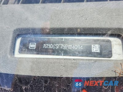 Zdjęcie 14 z 14 samochodu: 2023 CHEVROLET EXPRESS G3500 DELIVERY TRUCK VIN:1GB0GSF75P1114094 - miniatura