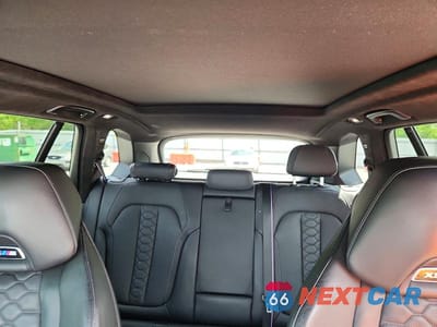 Zdjęcie 10 z 13 samochodu: 2021 BMW X5 M VIN:5YMJU0C02M9D94553 - miniatura