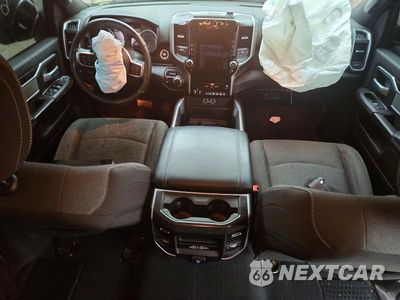 Zdjęcie 8 z 12 samochodu: 2019 RAM 2500 BIG HORN VIN:3C6UR5DJ3KG711639 - miniatura