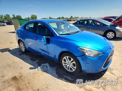 Czwarte zdjęcie samochodu z boku: 2016 SCION IA BASE VIN:3MYDLBZV6GY119921 - miniatura
