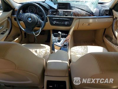 Zdjęcie 8 z 12 samochodu: 2014 BMW 320 I XDRIVE VIN:WBA3C3G55ENR25114 - miniatura