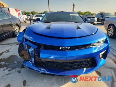 Piąte zdjęcie samochodu w środku: 2017 CHEVROLET CAMARO SS VIN:1G1FF1R7XH0136915 - miniatura