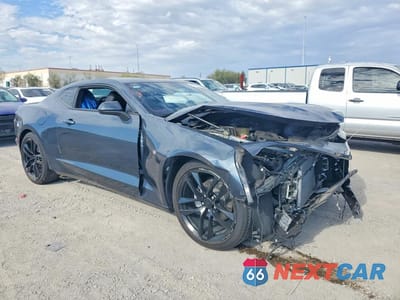 Czwarte zdjęcie samochodu z boku: 2023 CHEVROLET CAMARO LT VIN:1G1FD1RX8P0151868 - miniatura