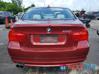 Zdjęcie 6 z 12 samochodu: 2011 BMW 328 I VIN:WBAPH7G55BNM58413 - miniatura