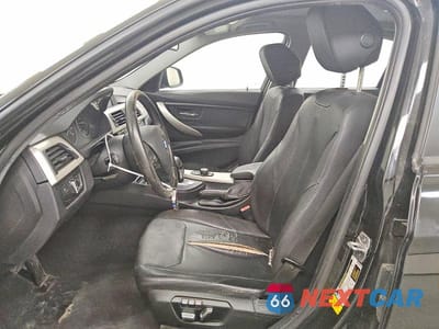 Zdjęcie 7 z 12 samochodu: 2017 BMW 320 I VIN:WBA8E1G34HNU15957 - miniatura