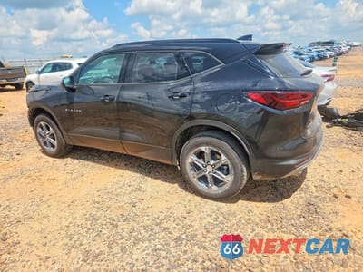 Drugie zdjęcie samochodu z przodu: 2024 CHEVROLET BLAZER 2LT VIN:3GNKBCR48RS191321 - miniatura