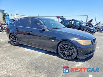 Czwarte zdjęcie samochodu z boku: 2006 BMW 330 I VIN:WBAVB33506PS06781 - miniatura