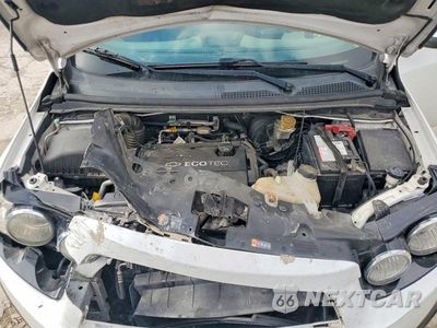 Zdjęcie 12 z 13 samochodu: 2015 CHEVROLET SONIC LS VIN:1G1JB6SH2F4218603 - miniatura