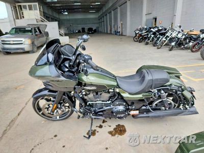 Trzecie zdjęcie samochodu z tyłu: 2026 HARLEY-DAVIDSON FLTRX VIN:1HD1KH712TB606662 - miniatura