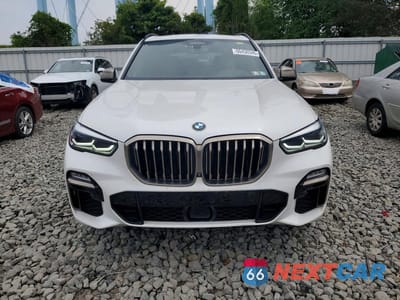 Piąte zdjęcie samochodu w środku: 2021 BMW X5 M50I VIN:5UXJU4C07M9F80670 - miniatura