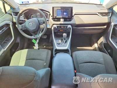 Zdjęcie 8 z 13 samochodu: 2021 TOYOTA RAV4 XLE VIN:4T3RWRFV0MU043624 - miniatura