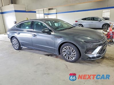 Czwarte zdjęcie samochodu z boku: 2026 HYUNDAI SONATA HYBRID LIMITED VIN:KMHL54JJ1TA158838 - miniatura