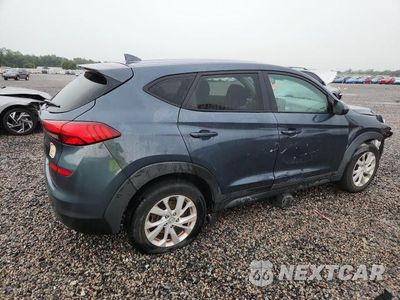Trzecie zdjęcie samochodu z tyłu: 2019 HYUNDAI TUCSON SE VIN:KM8J23A41KU894888 - miniatura