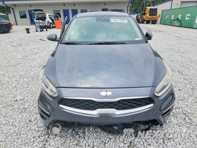 Piąte zdjęcie samochodu w środku: 2019 KIA FORTE LXS VIN:3KPF24ADXKE120783 - miniatura