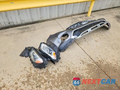 Zdjęcie 13 z 14 samochodu: 2019 MERCEDES-BENZ GLA 250 VIN:WDCTG4EB5KJ554118 - miniatura