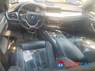 Zdjęcie 8 z 13 samochodu: 2016 BMW X5 XDR40E VIN:5UXKT0C52G0S76776 - miniatura