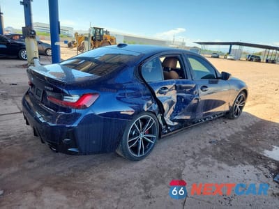 Trzecie zdjęcie samochodu z tyłu: 2024 BMW 330XI VIN:3MW89FF04R8E49135 - miniatura
