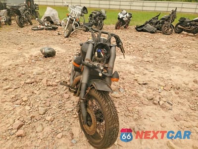 Drugie zdjęcie samochodu z przodu: 2014 HONDA VT750 C2B VIN:JH2RC5374EK400697 - miniatura