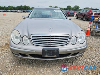 Piąte zdjęcie samochodu w środku: 2005 MERCEDES-BENZ E 320 4MATIC VIN:WDBUF82JX5X173784 - miniatura